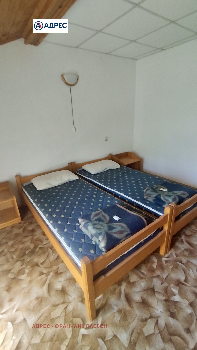 Продава ХОТЕЛ, с. Рибарица, област Ловеч, снимка 15 - Хотели - 52600445