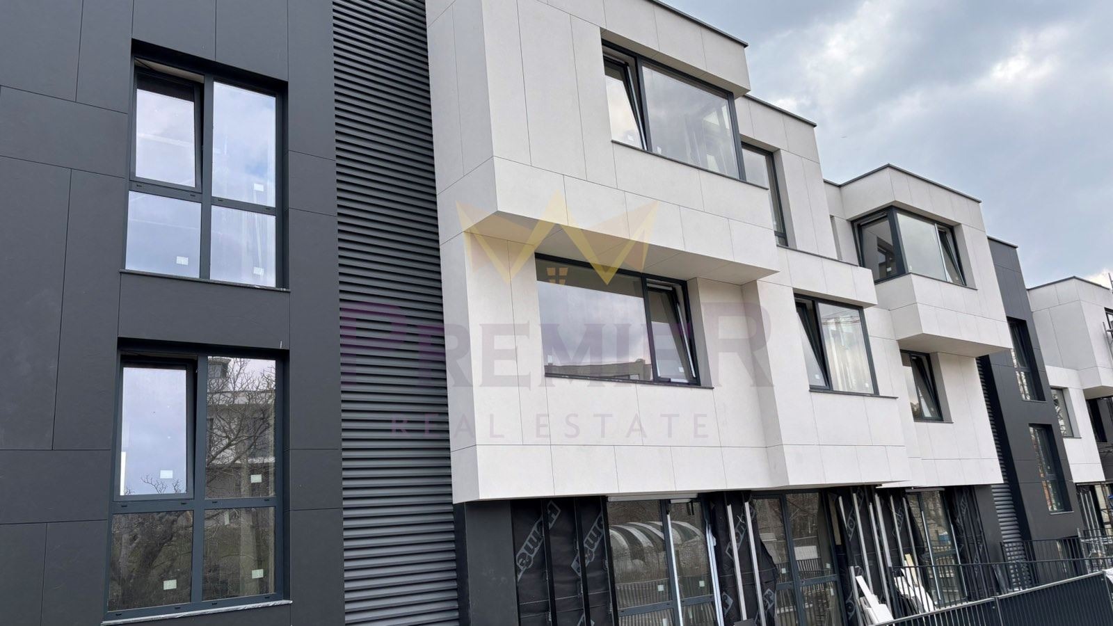 Продава 3-СТАЕН, гр. Варна, Бриз, снимка 13 - Апартаменти - 54363974