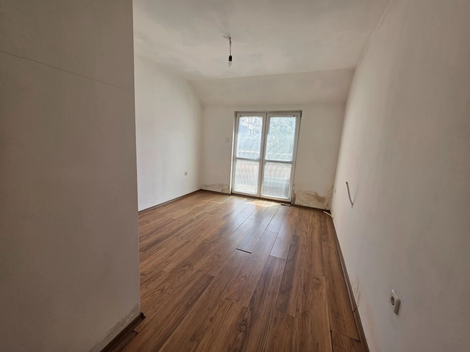 Продава 3-СТАЕН, гр. Плевен, Идеален център, снимка 9 - Апартаменти - 56130758