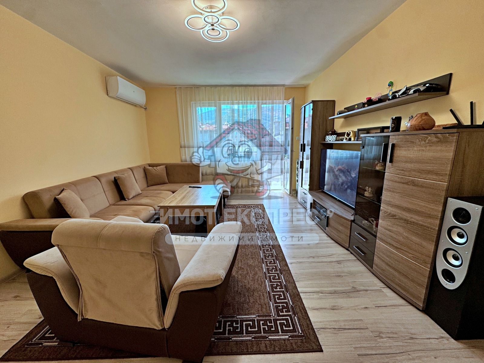 Продава МНОГОСТАЕН, гр. Асеновград, област Пловдив, снимка 2 - Апартаменти - 56181287