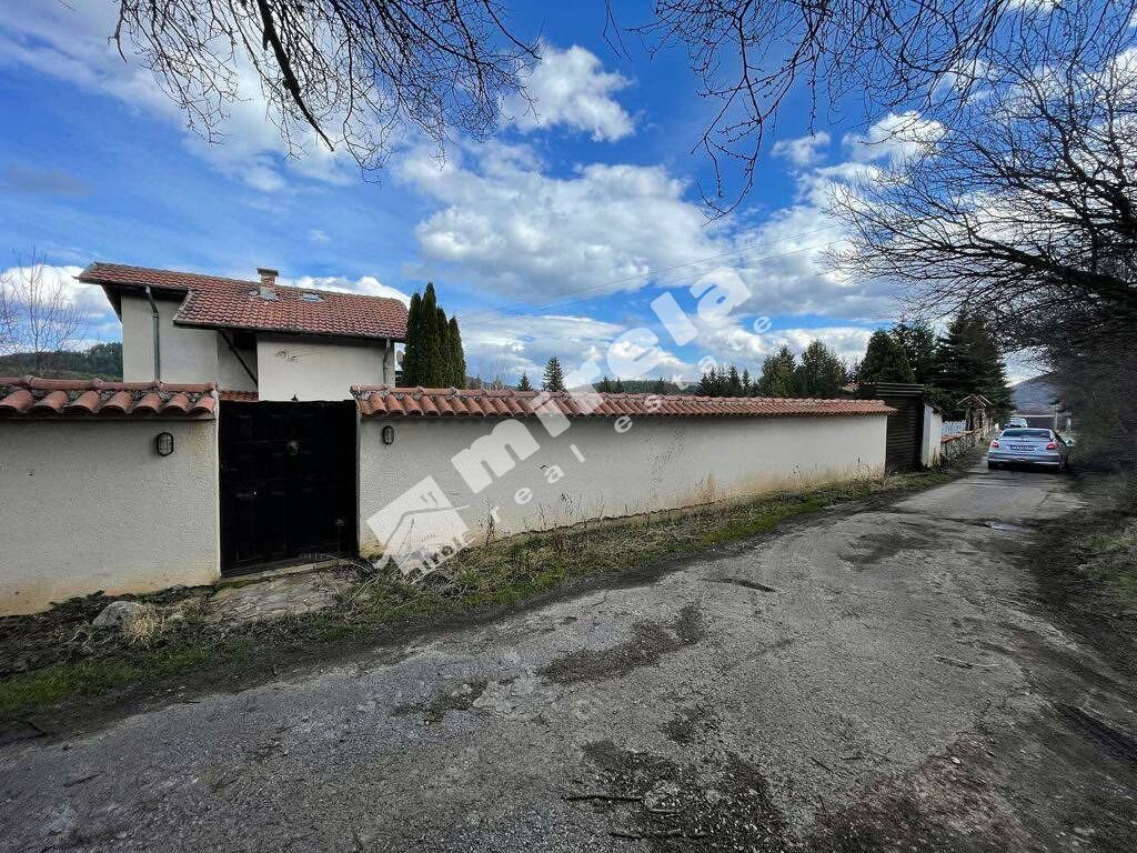 Продава КЪЩА, с. Ребро, област Перник, снимка 4 - Къщи - 53603929