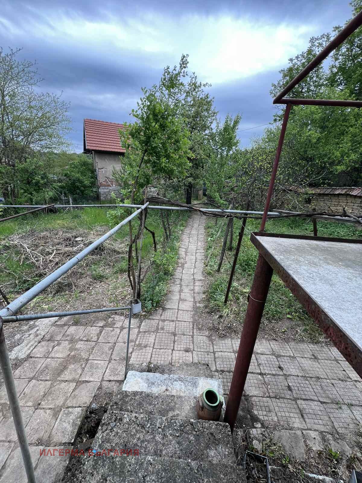 Продава КЪЩА, с. Горно Церовене, област Монтана, снимка 7 - Къщи - 55101119