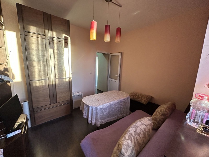 Продава 1-СТАЕН в град Стара Загора, Три чучура - север - 42 кв.м / 60 000 € » 117 349.80 лв., БУЛАСЕТ