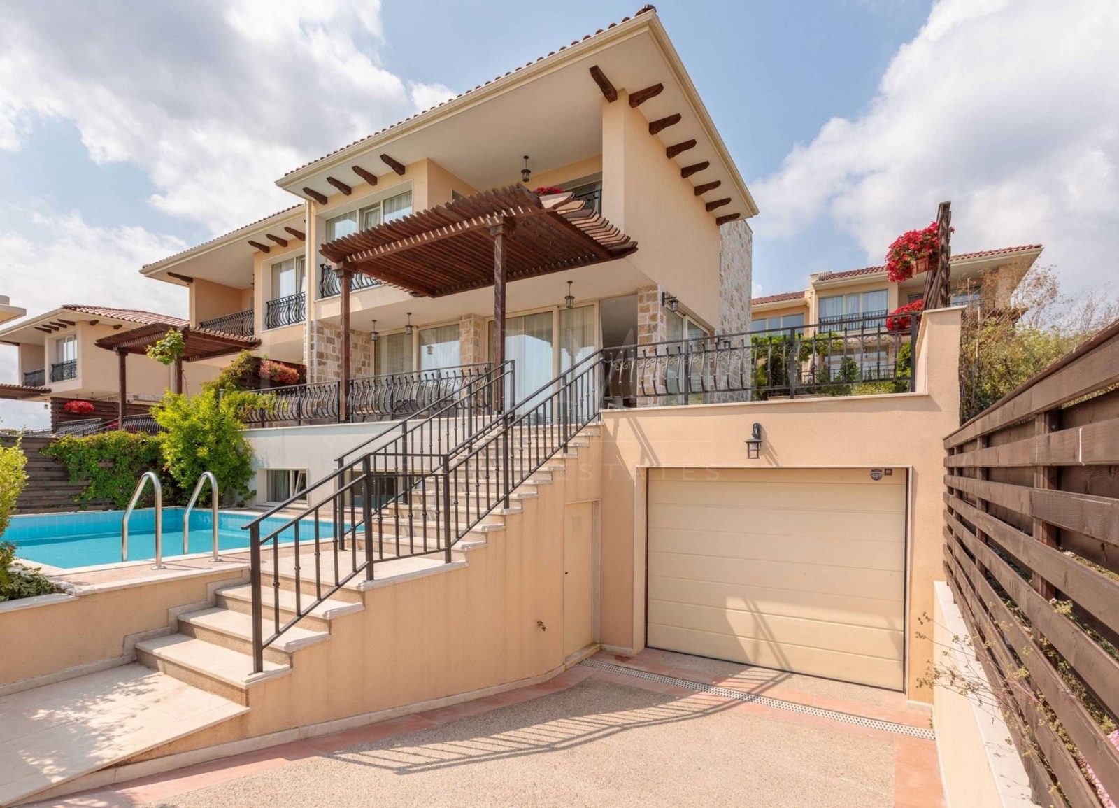 Продава КЪЩА | Imot.bg — изображение 1