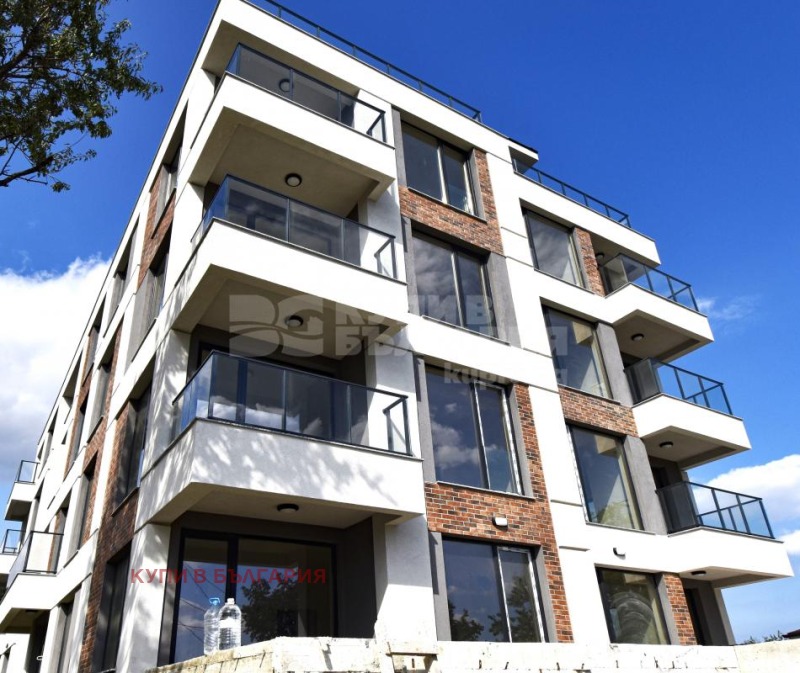 Продава  2-стаен, град Варна, Бриз •  123 000 EUR • ID 12177602 — holmes.bg - [1] 