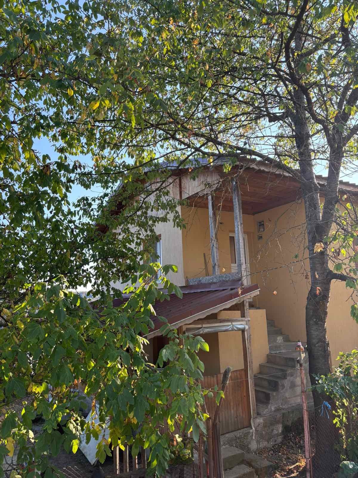 Продава КЪЩА, с. Зайчари, област Сливен