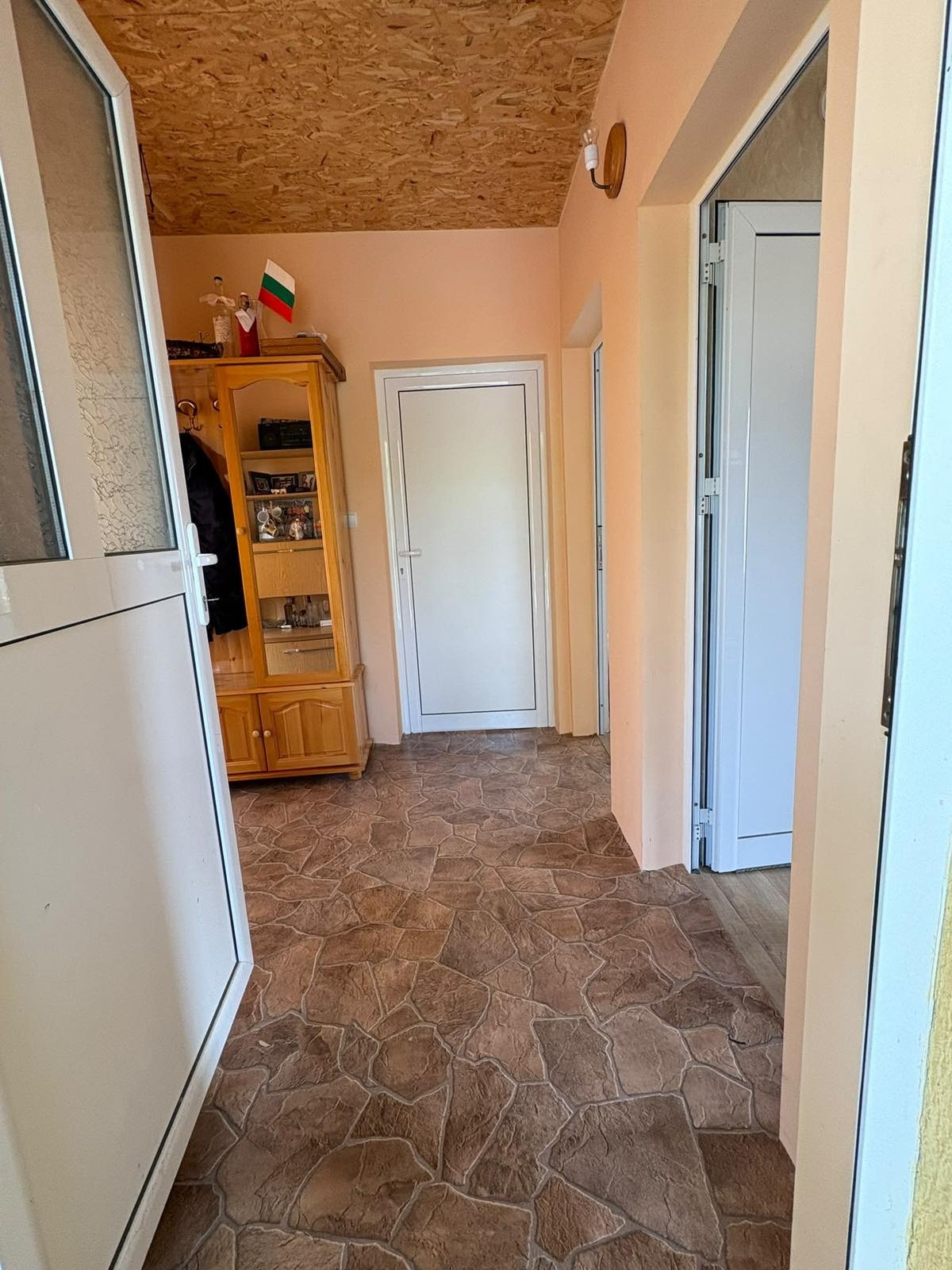 Продава КЪЩА, с. Зайчари, област Сливен, снимка 10 - Къщи - 56109010