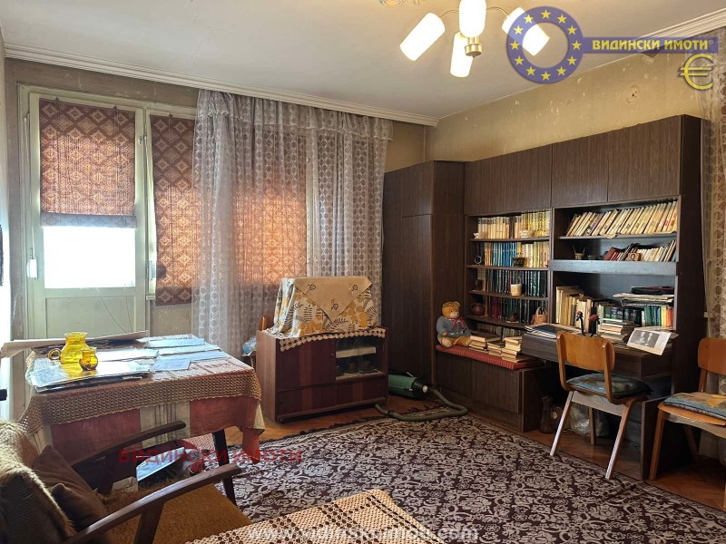 На продаж  1 спальня Видин , Център , 71 кв.м | 97610312