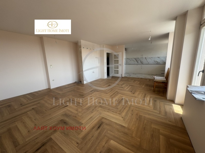 Zu verkaufen  2 Schlafzimmer Plowdiw , Zentar , 160 qm | 17604193 - Bild [2]