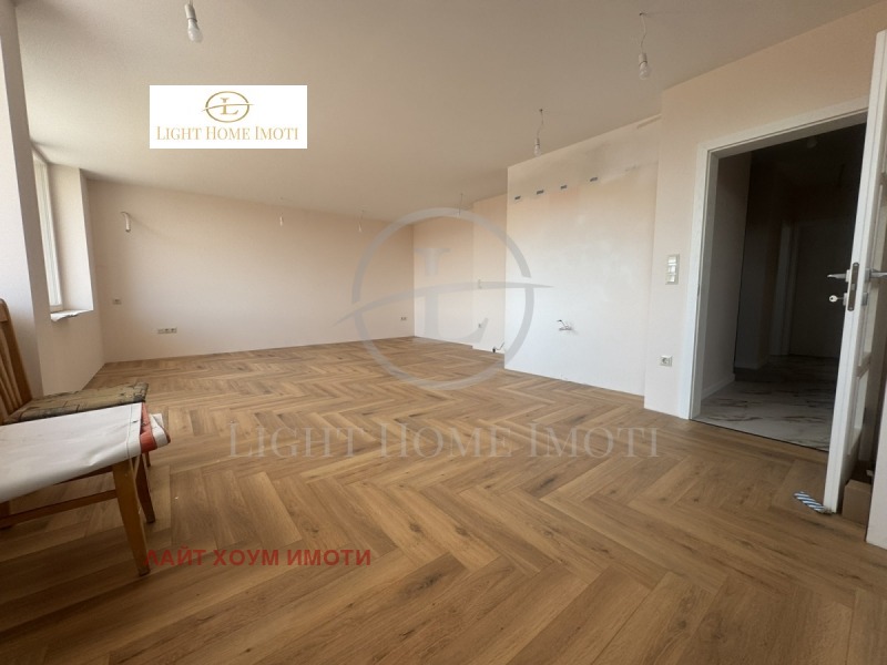 Zu verkaufen  2 Schlafzimmer Plowdiw , Zentar , 160 qm | 17604193 - Bild [4]