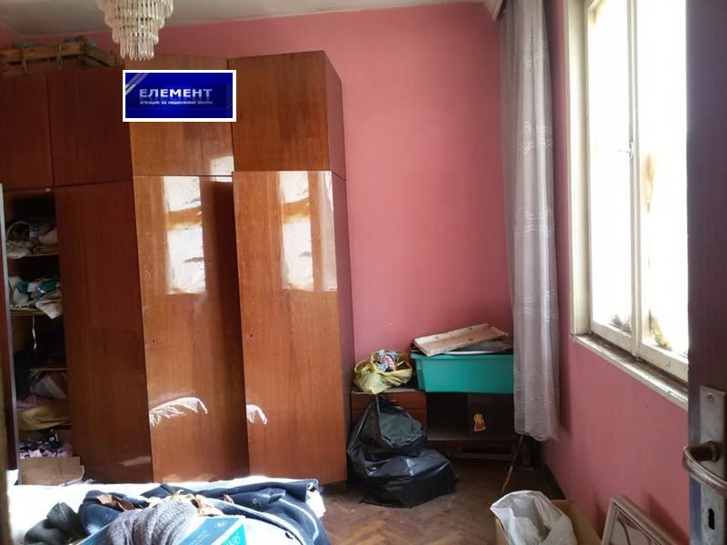 Продава ЕТАЖ ОТ КЪЩА, гр. Пловдив, Гагарин, снимка 7 - Етаж от къща - 52381965