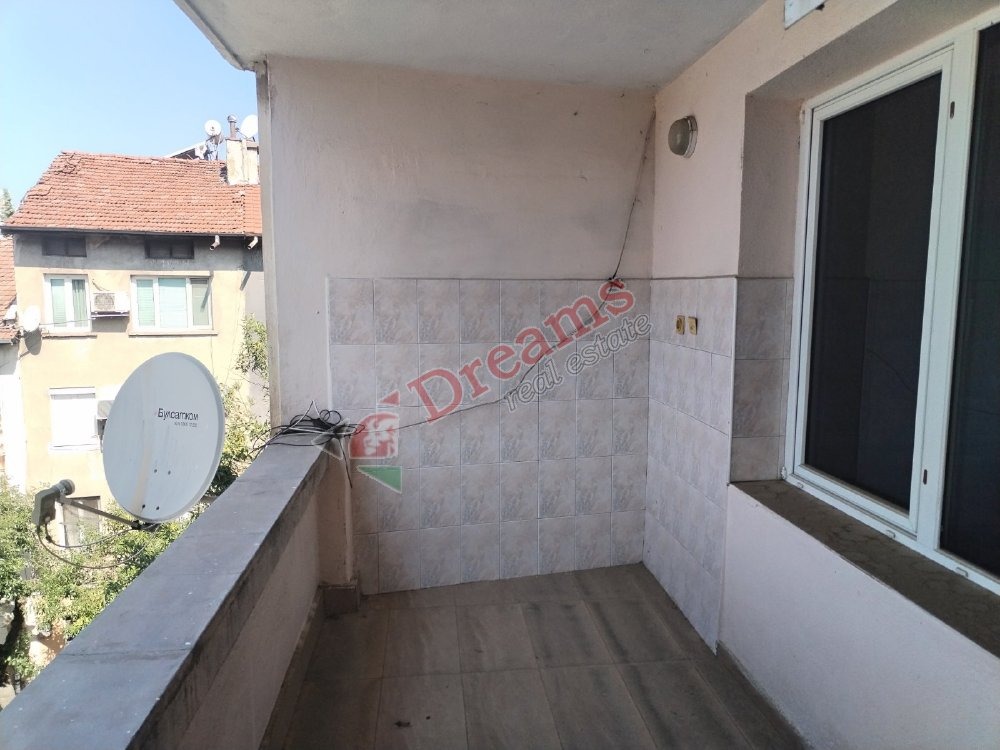 Продава 3-СТАЕН, гр. Благоевград, Идеален център, снимка 3 - Апартаменти - 55183406