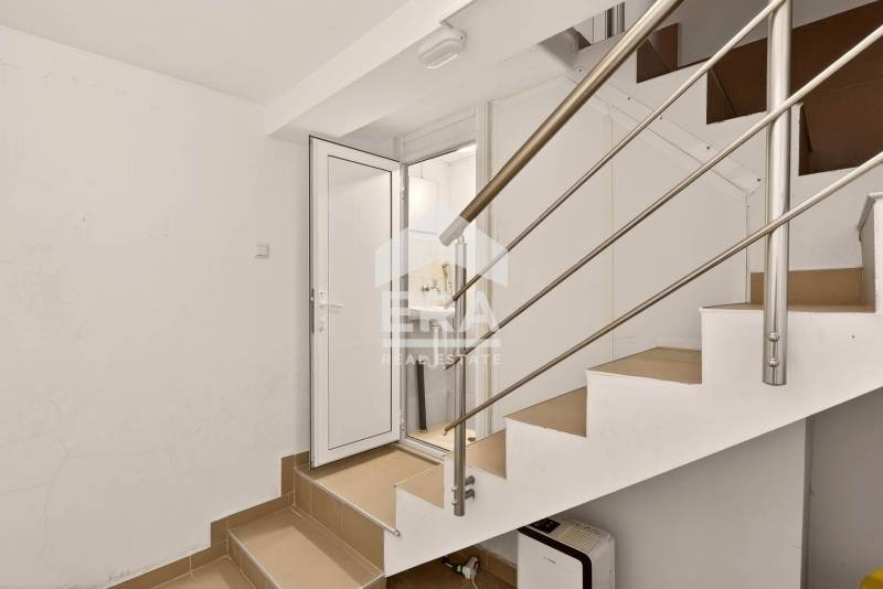 Продава 1-СТАЕН, гр. Варна, Окръжна болница-Генерали, снимка 12 - Апартаменти - 52651011