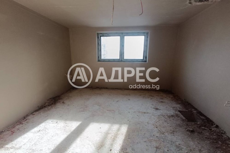 De vânzare  2 dormitoare Sofia , Bâcston , 137 mp | 61199810 - imagine [4]