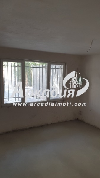 Продава  3-стаен град Пловдив , Център , 61 кв.м | 63786761 - изображение [2]