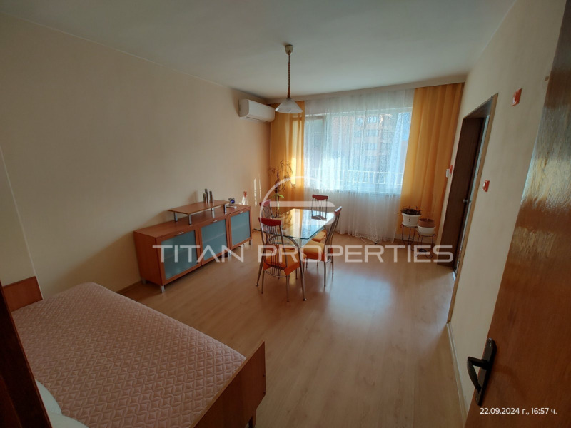 For Sale  3+ bedroom Plovdiv , Tsentar , 117 sq.m | 50807341 - image [2]