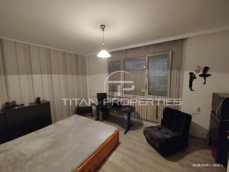 For Sale  3+ bedroom Plovdiv , Tsentar , 117 sq.m | 50807341 - image [6]