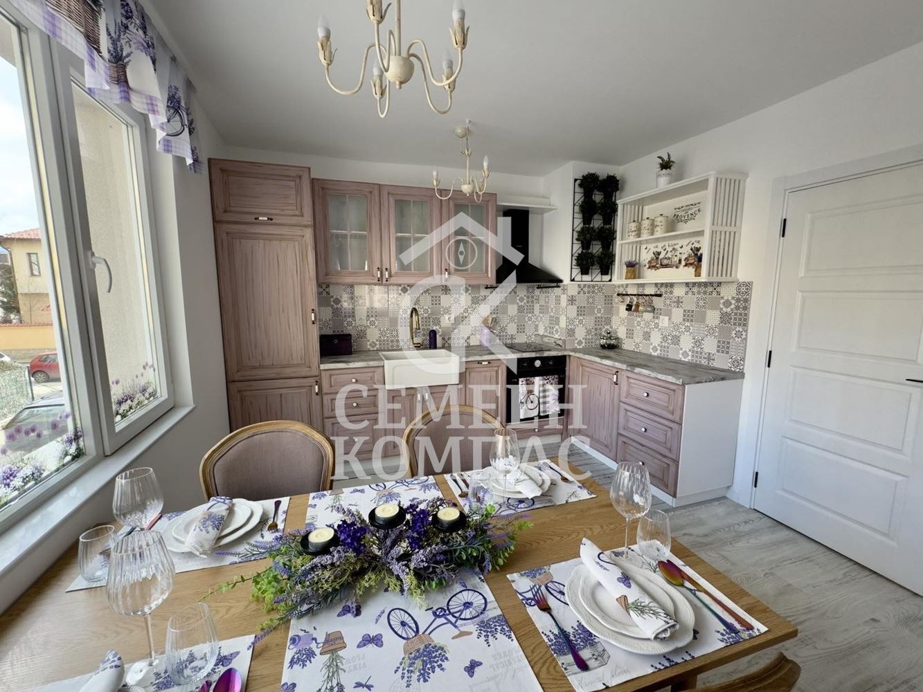 Продава 3-СТАЕН, гр. Пловдив, Христо Смирненски