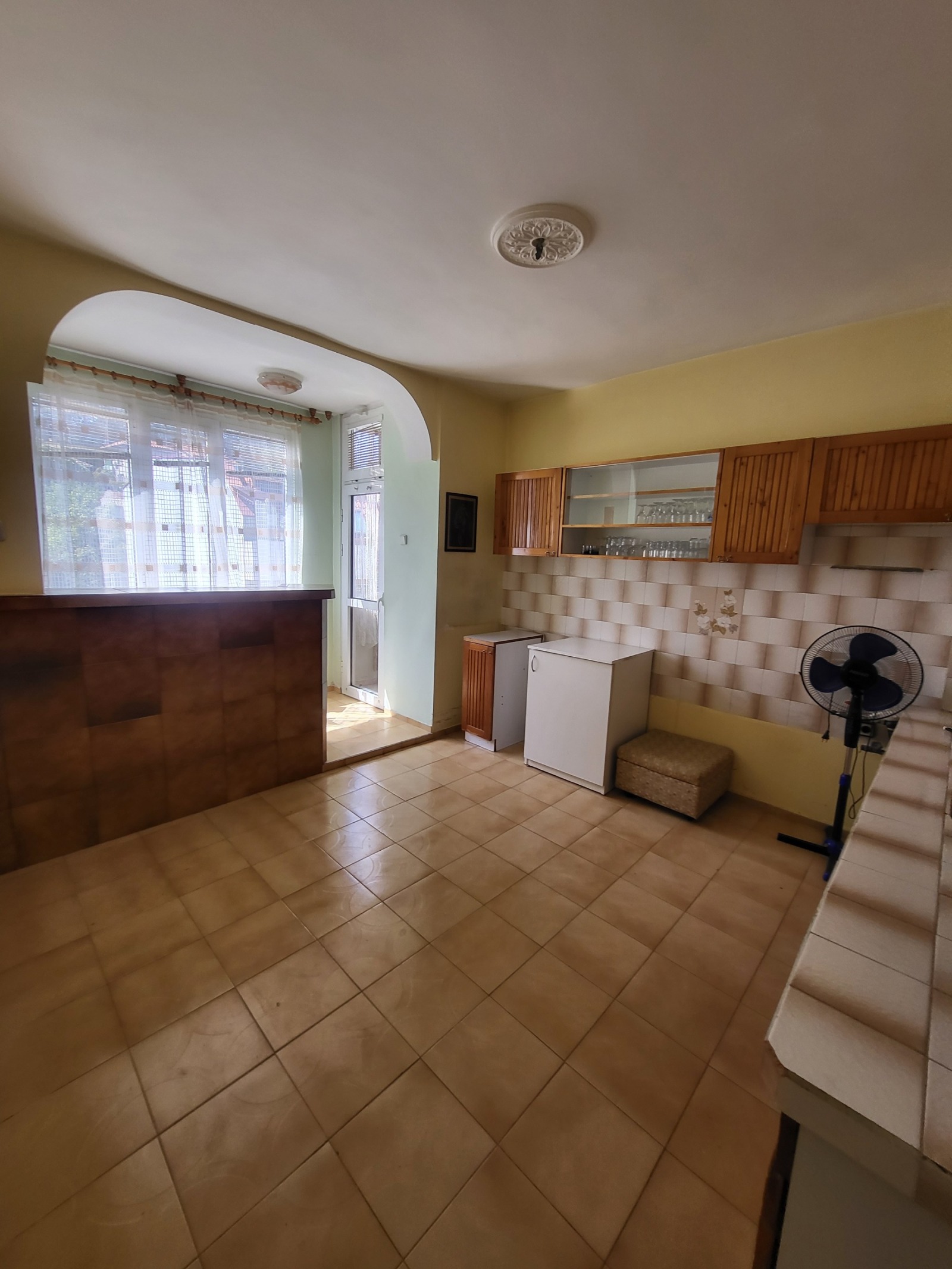 Продава 3-СТАЕН, гр. Плевен, 9-ти квартал, снимка 3 - Апартаменти - 55901052