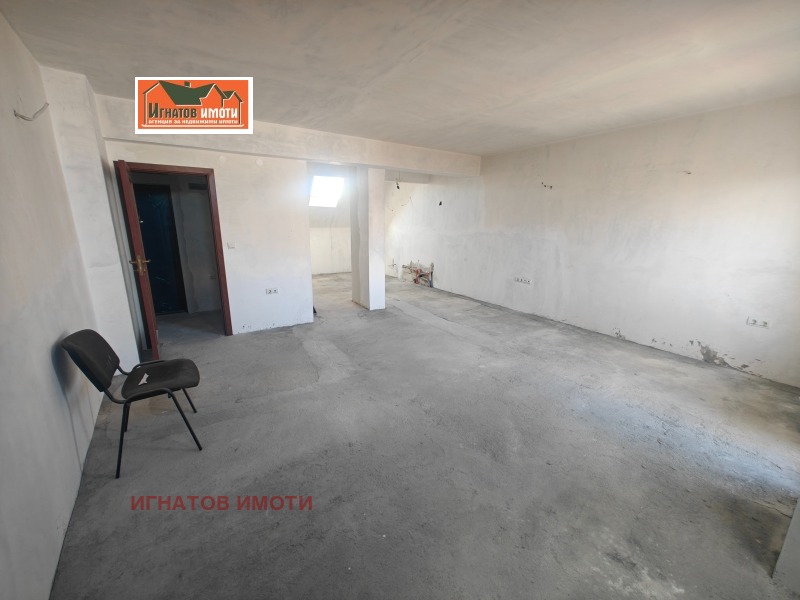 Продава 3-СТАЕН в град Пазарджик, Център - 86 кв.м / 85 000 € » 166 245.55 лв., ИГНАТОВ ИМОТИ