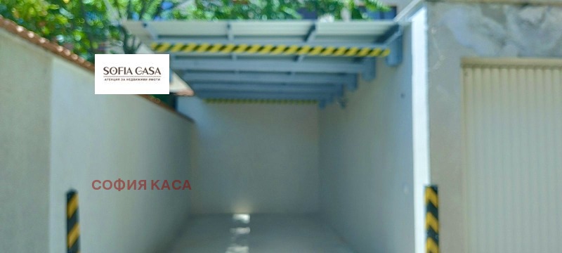 Продава ПАРКОМЯСТО в град София, Център - 17 кв.м / 36 700 € » 71 778.96 лв., СОФИЯ КАСА