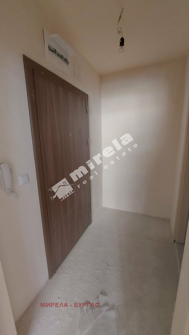 En venta  Estudio Burgas , Meden rudnik - zona A , 44 metros cuadrados | 37723633 - imagen [4]