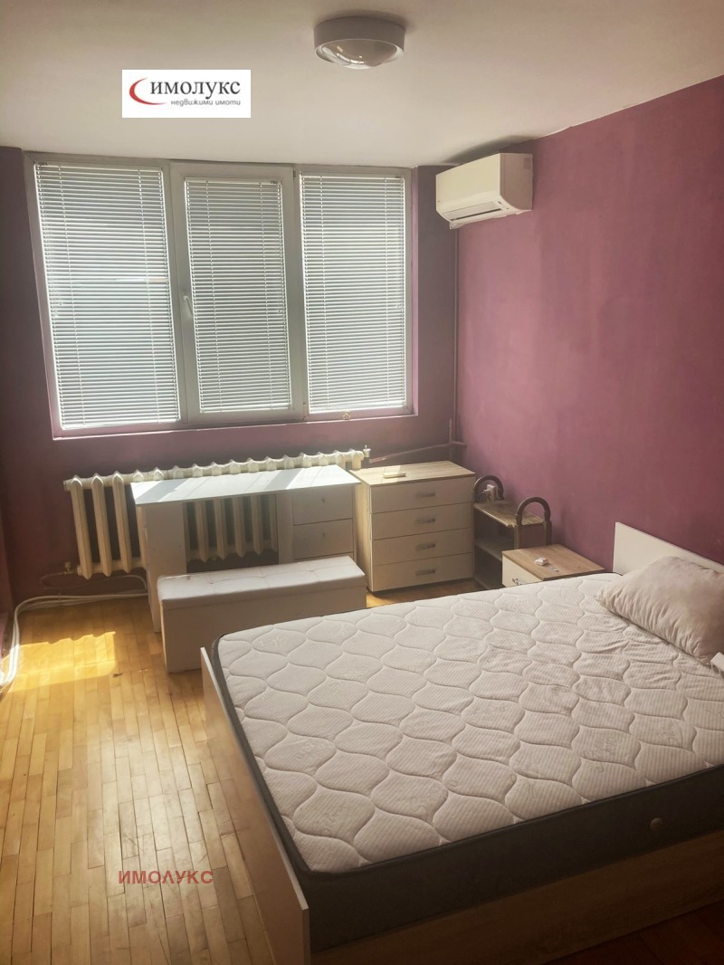 Продава 3-СТАЕН, гр. София, Редута, снимка 3 - Апартаменти - 52659747