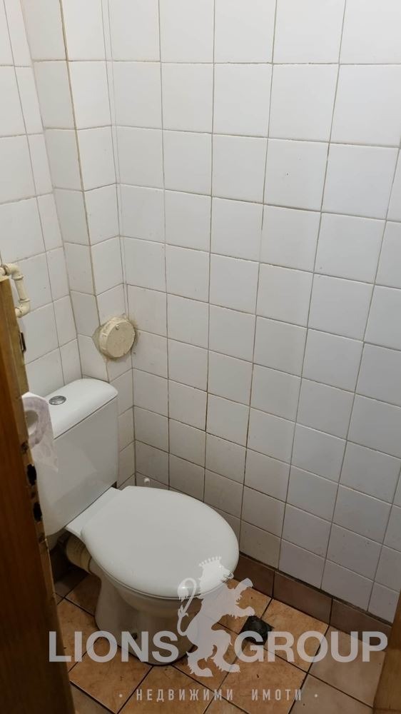 Продава 4-СТАЕН, гр. Варна, Цветен квартал, снимка 9 - Апартаменти - 52600778