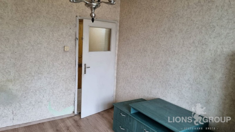 Продава 4-СТАЕН, гр. Варна, Цветен квартал, снимка 7 - Апартаменти - 52600778