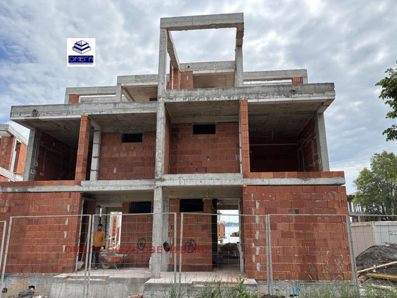 Na prodej  Dům Burgas , Krajmorie , 200 m2 | 48573651 - obraz [5]