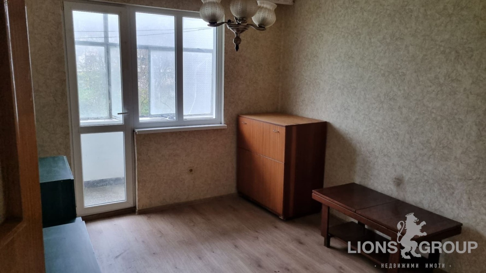 Продава 4-СТАЕН, гр. Варна, Цветен квартал, снимка 2 - Апартаменти - 52600778