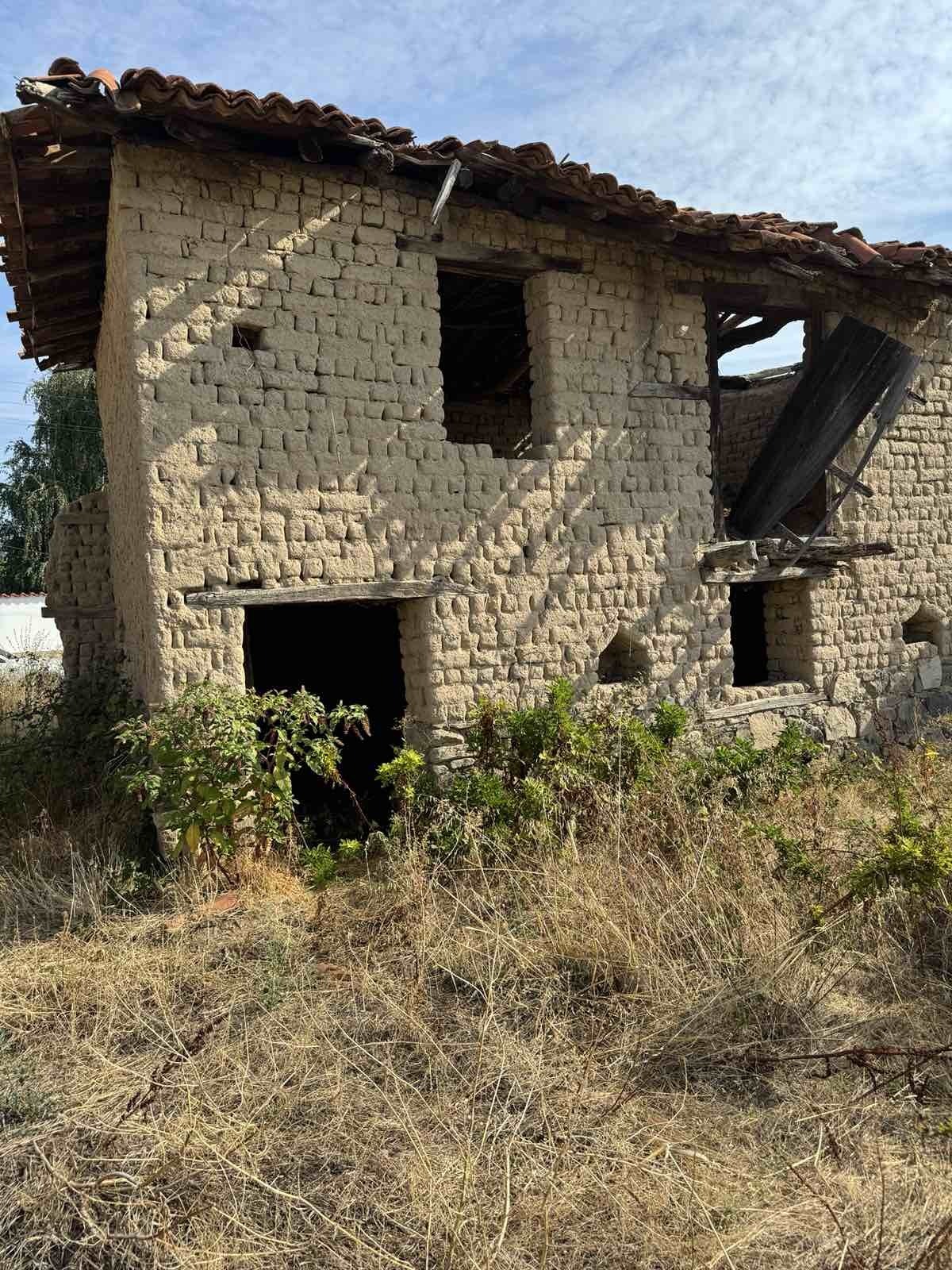 Продава КЪЩА, с. Песнопой, област Пловдив, снимка 2 - Къщи - 51433791