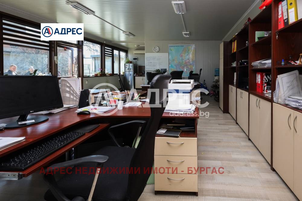 Продава СКЛАД, гр. Карнобат, област Бургас, снимка 11 - Складове - 54029572