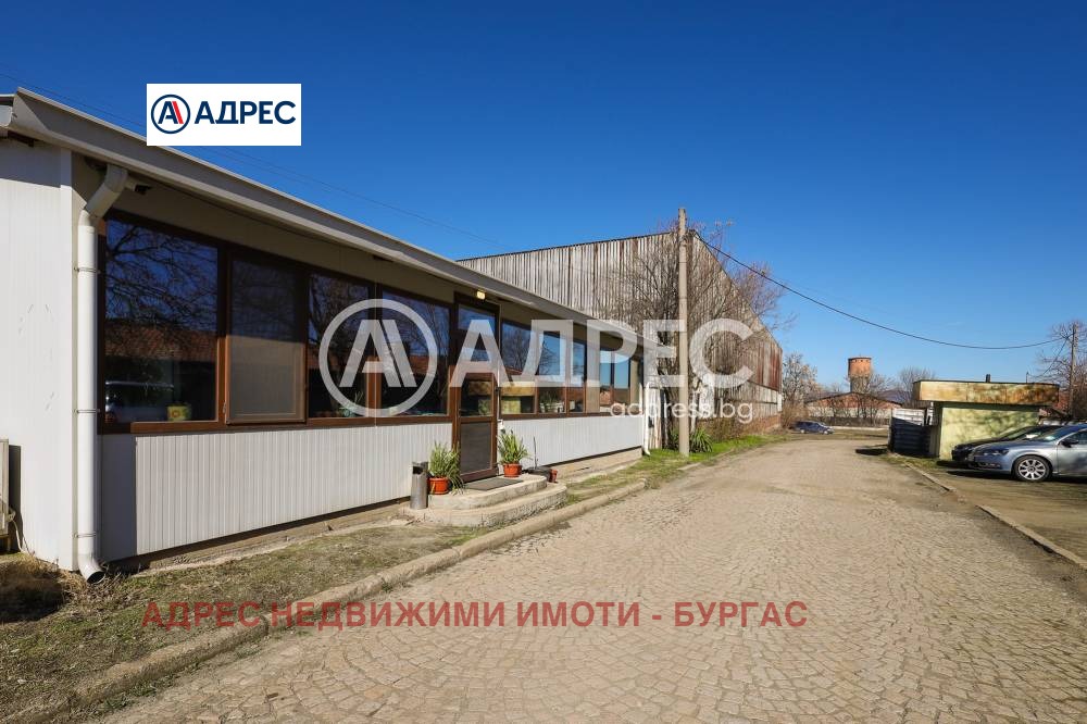 Продава СКЛАД, гр. Карнобат, област Бургас, снимка 3 - Складове - 54029572
