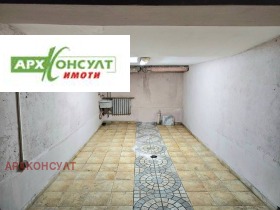 Garagem Lozenec, Sofia