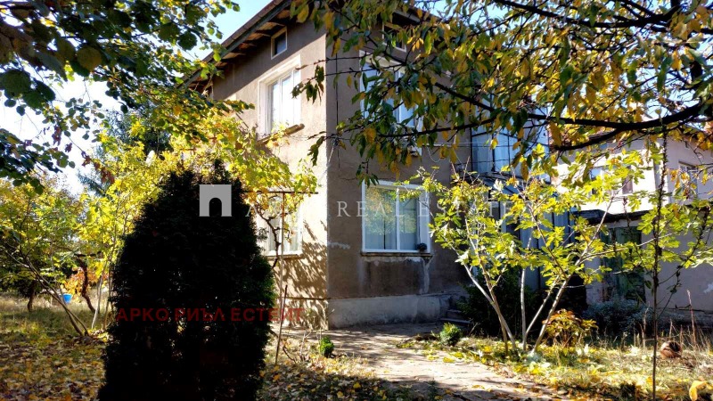 Продава КЪЩА, с. Гара Елин Пелин, област София област