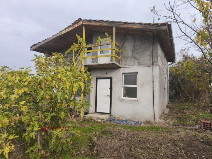 Продава КЪЩА, с. Спатово, област Благоевград