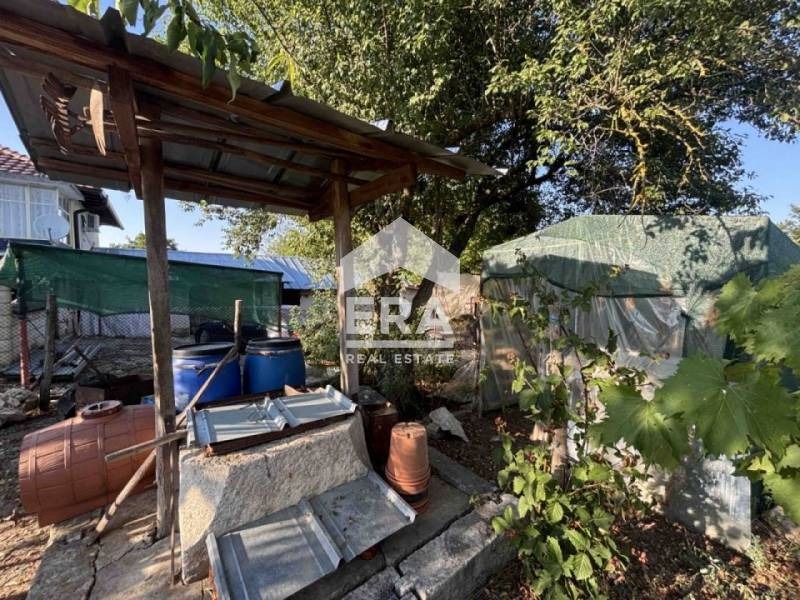 Продава КЪЩА, с. Оборище, област Варна, снимка 9 - Къщи - 54025197