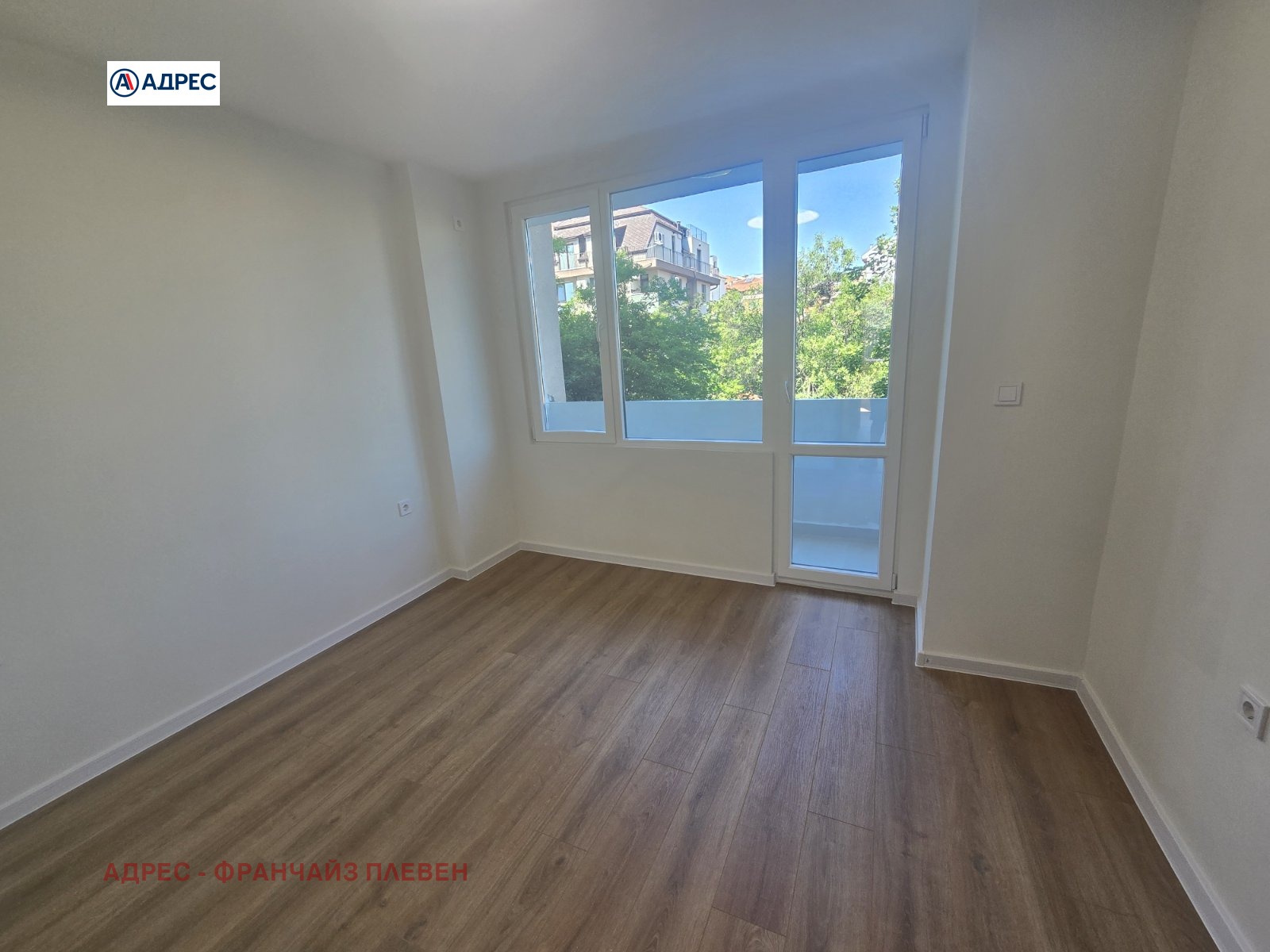 Продава 3-СТАЕН, гр. Плевен, 9-ти квартал, снимка 3 - Апартаменти - 55801501
