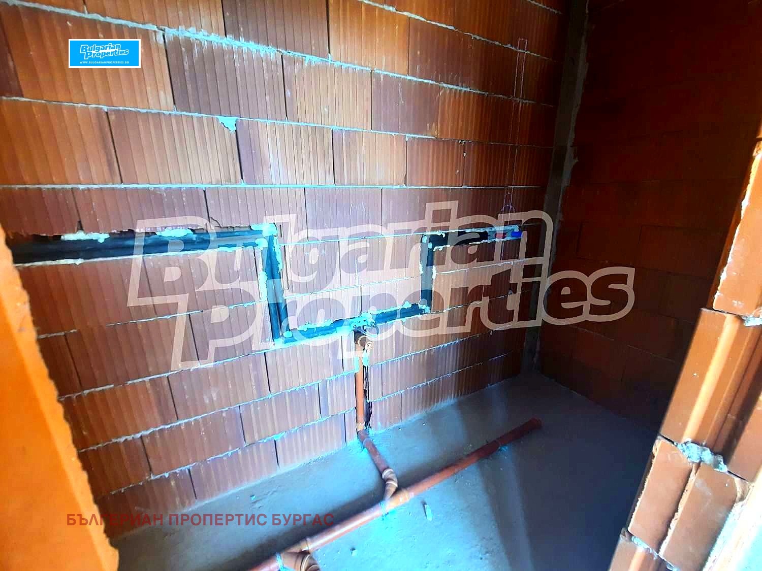 Продава КЪЩА, гр. Бургас, Сарафово, снимка 2 - Къщи - 53023194