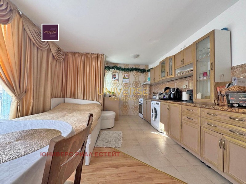 Продава  2-стаен област Бургас , к.к. Слънчев бряг , 60 кв.м | 73057198 - изображение [3]