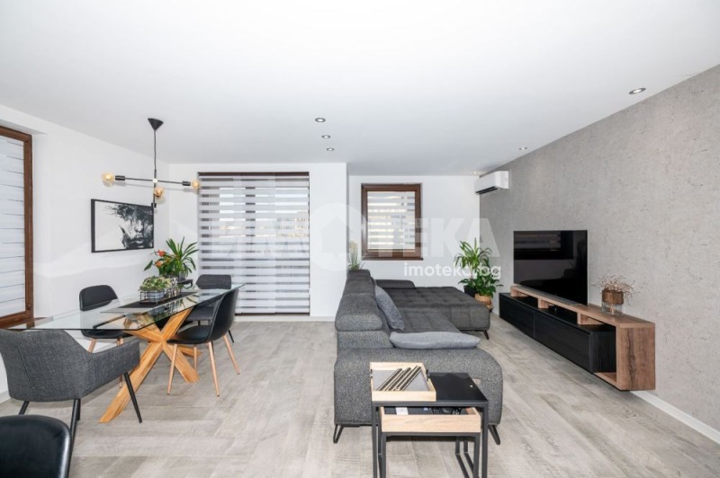Продава  3-стаен град Пловдив , Христо Смирненски , 117 кв.м | 75365010 - изображение [12]