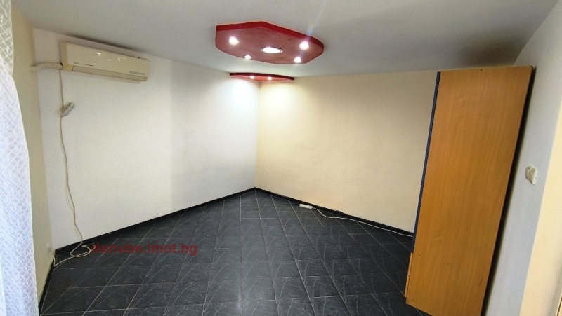 Te koop  Huis Ruse , Tsentar , 40 m² | 51560003 - afbeelding [3]