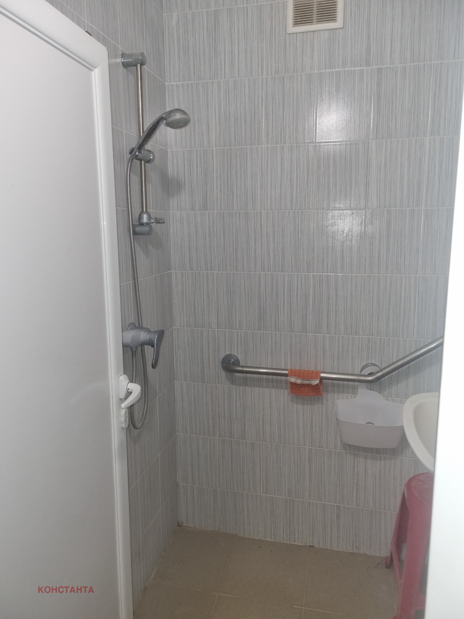 Продава ЕТАЖ ОТ КЪЩА, с. Старозагорски бани, област Стара Загора, снимка 11 - Етаж от къща - 55959269