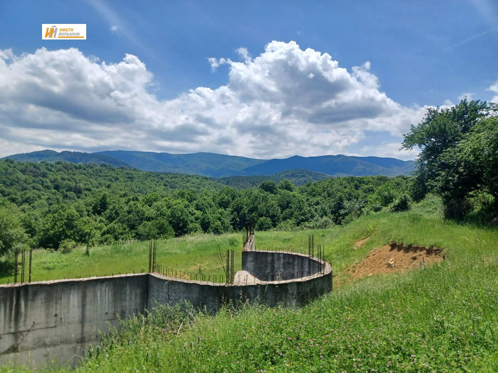 Продава ПАРЦЕЛ, с. Мийковци, област Велико Търново, снимка 2 - Парцели - 53674903