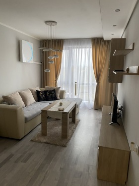 1 quarto Kiutchuk Parij, Plovdiv 1