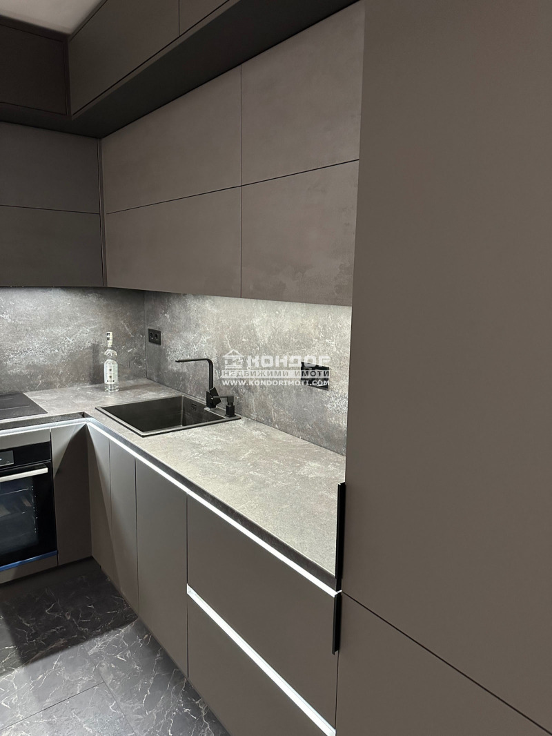 Te koop  1 slaapkamer Plovdiv , Tsentar , 82 m² | 93792872 - afbeelding [3]