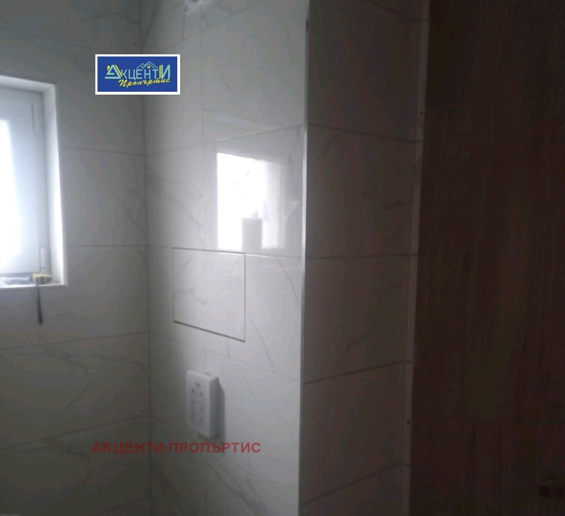 Eladó  2 hálószobás Veliko Tarnovo , Centar , 82 négyzetméter | 77012359