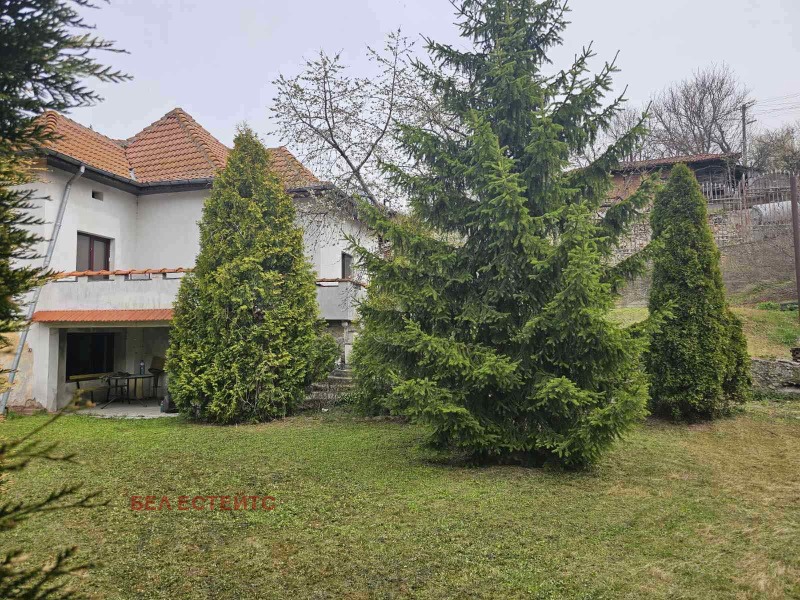 Продава  Къща област София , с. Петрич , 90 кв.м | 27545140