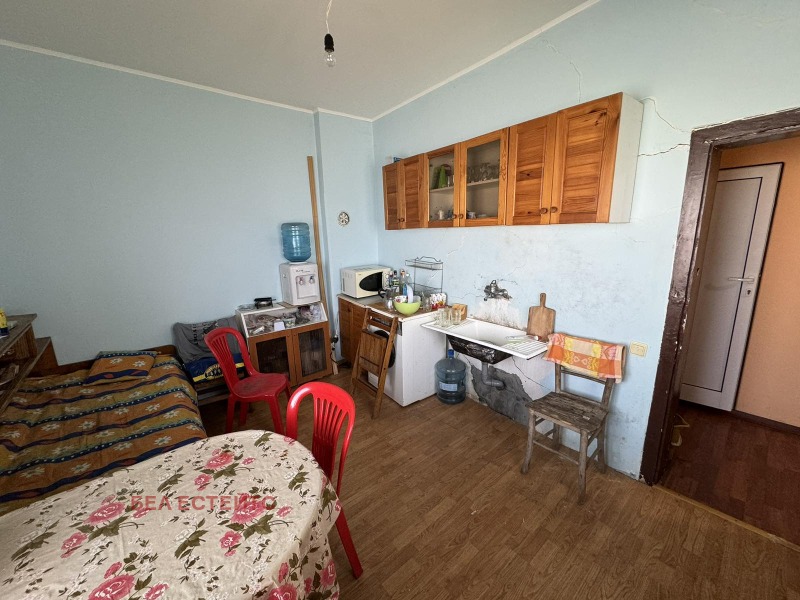 Продава  Къща област София , с. Петрич , 90 кв.м | 27545140 - изображение [6]